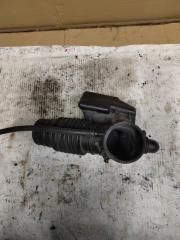 Патрубок воздушного фильтра Hyundai Sonata EF G4JP 2819138001 2 ракурс