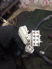 Проводка под капотом Kia Sorento BL D4CB 912103E630 4 ракурс