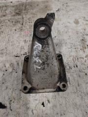 Кронштейн опоры двигателя левый Ssang Yong Rexton 2003