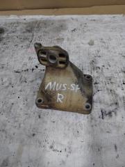 Кронштейн опоры двигателя правый Ssang Yong Musso Sports 2003