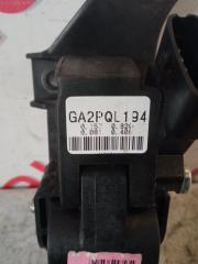 Педаль газа Hyundai Grand Starex TQ D4CB 327274H100 3 ракурс