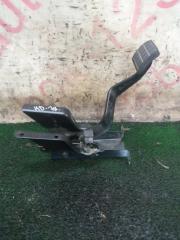 Педаль тормоза Hyundai HD 78 D4GA 3 ракурс