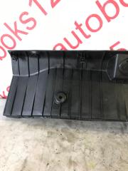 Накладка замка багажника Chevrolet Cruze J300 F18D4 96961187 4 ракурс