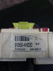 Блок предохранителей Hyundai Grand Starex TQ D4CB 919504H020 3 ракурс