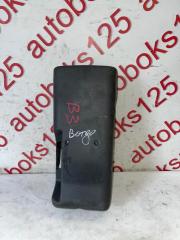 Кожух рулевой колонки Kia Bongo PU J3 858524E010 2 ракурс