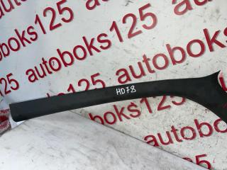 Обшивка салона правая передняя Hyundai HD 78 D4GA 834105H000 2 ракурс