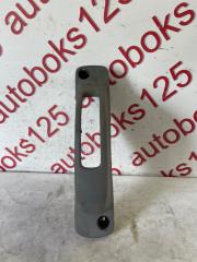Консоль центральная Hyundai Grand Starex TQ D4CB 846204H000 2 ракурс
