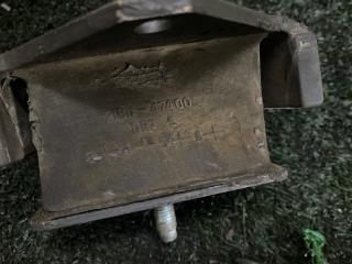 Подушка двигателя Hyundai Starex A1 D4CB 2181147400 3 ракурс