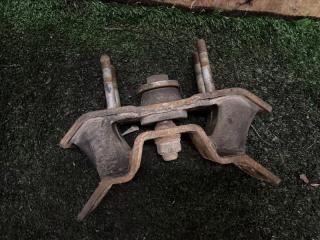 Подушка акпп Hyundai Grand Starex TQ D4CB 218324H100 3 ракурс