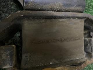 Подушка двигателя левая Kia Bongo PU J3 218104E100 3 ракурс