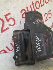 Воздухозаборник Hyundai Starex A1 D4CB 281724A201 2 ракурс Воздухозаборник Hyundai Starex A1 D4CB 281724A201 2 ракурс