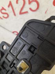 Ручка двери внутренняя левая передняя Hyundai Sonata YF 826103S000 5 ракурс