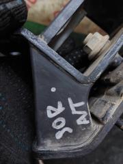 Подушка акпп Kia Sorento BL D4CB 218323E384 3 ракурс Подушка акпп Kia Sorento BL D4CB 218323E384 3 ракурс