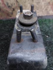 Подушка акпп Kia Sorento BL D4CB 218323E350 3 ракурс Подушка акпп Kia Sorento BL D4CB 218323E350 3 ракурс