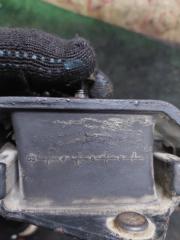 Подушка двигателя правая Kia Bongo PU J3 21810H1120 3 ракурс