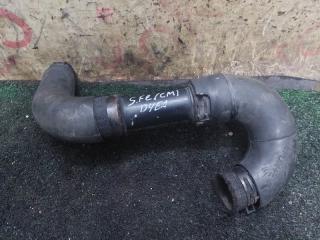 Патрубок интеркулера  Hyundai Santa Fe CM D4EA 1 ракурс