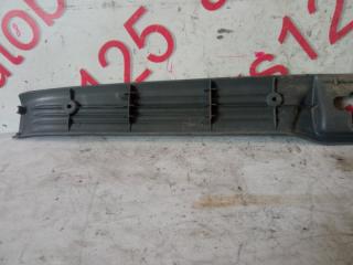 Накладка замка багажника Hyundai Terracan HP J3 84240H1002 5 ракурс