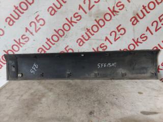 Молдинг на дверь правый передний Hyundai Santa Fe SM D4EA 8772226500 4 ракурс Молдинг на дверь правый передний Hyundai Santa Fe SM D4EA 8772226500 4 ракурс