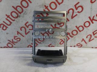 Консоль магнитофона Hyundai VeraCruz 2007