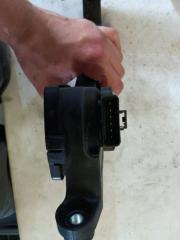 Педаль газа Kia Optima TF G4KD 327273R300 5 ракурс