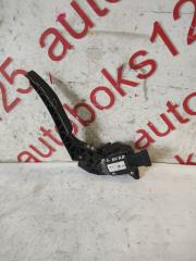 Педаль газа Chevrolet Cruze J300 F16D4 13252702 2 ракурс