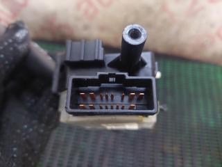 Переключатель поворотов Hyundai Grand Starex TQ D4CB 934104H000 3 ракурс