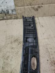 Накладка замка багажника VeraCruz 2007 EN D6EA Накладка замка багажника VeraCruz 2007 EN D6EA