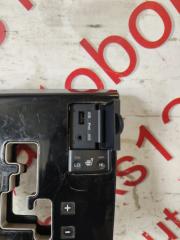 Консоль кпп Kia Mohave HM D6EA 846502J030 4 ракурс Консоль кпп Kia Mohave HM D6EA 846502J030 4 ракурс