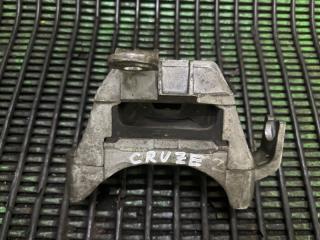 Подушка двигателя правая Chevrolet Cruze J300 F18D4 13248475 4 ракурс