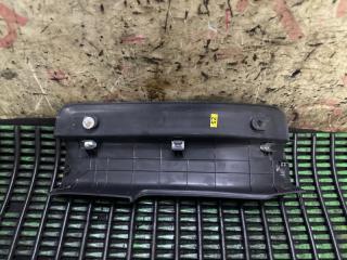 Накладка на порог левая задняя Chevrolet Captiva C100 Z20S 96630475 4 ракурс Накладка на порог левая задняя Chevrolet Captiva C100 Z20S 96630475 4 ракурс
