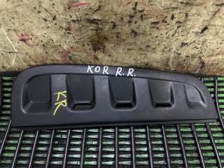 Молдинг стекла правый задний SsangYong Korando KJ OM662 (662 920) 7952306000 1 ракурс Молдинг стекла правый задний SsangYong Korando KJ OM662 (662 920) 7952306000 1 ракурс