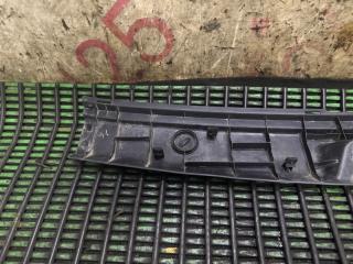 Накладка замка багажника Hyundai Santa Fe CM D4EB 857702B000 5 ракурс