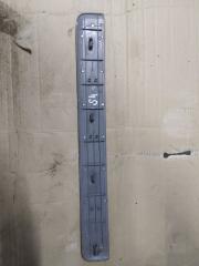 Накладка на порог левая передняя Kia Sorento BL D4CB 858863e500 2 ракурс