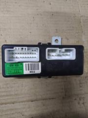 Реле поворота Hyundai Grand Starex TQ D4CB 952304h101 1 ракурс