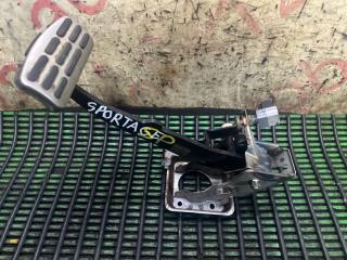 Педаль тормоза Kia Sportage KM D4EA 9381038110 1 ракурс
