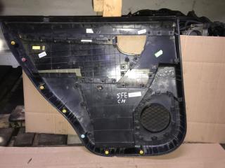Обшивка дверей правая задняя Hyundai Santa Fe CM D4EB 4 ракурс Обшивка дверей правая задняя Hyundai Santa Fe CM D4EB 4 ракурс