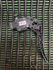 Педаль газа Chevrolet Cruze J300 F18D4 13252702 2 ракурс