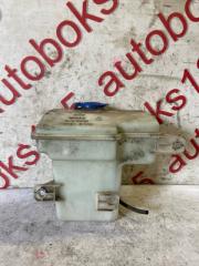 Бачок омывателя Hyundai Porter D4CB 986104F000 3 ракурс Бачок омывателя Hyundai Porter D4CB 986104F000 3 ракурс