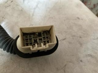 Проводка двери правая задняя Kia Sorento BL D4CB 918203E000 2 ракурс