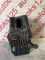 Корпус воздушного фильтра Hyundai Santa Fe CM D4EB 281002B200 4 ракурс