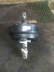 Главный тормозной цилиндр Hyundai Porter D4CB 586004F010, 586104F010 5 ракурс Главный тормозной цилиндр Hyundai Porter D4CB 586004F010, 586104F010 5 ракурс