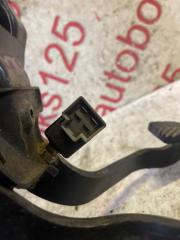 Педаль сцепления Kia Bongo PU J3 4 ракурс