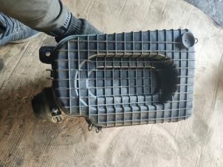 Корпус воздушного фильтра Hyundai Porter D4CB 281104F500 3 ракурс