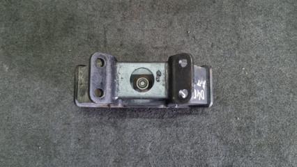 Подушка акпп Kia Sorento BL D4CB 218323E384 3 ракурс Подушка акпп Kia Sorento BL D4CB 218323E384 3 ракурс