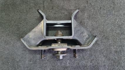 Подушка акпп Kia Sorento BL D4CB 218323E384 4 ракурс Подушка акпп Kia Sorento BL D4CB 218323E384 4 ракурс