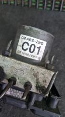 Блок abs Hyundai Santa Fe CM D4EA 589102B300 3 ракурс Блок abs Hyundai Santa Fe CM D4EA 589102B300 3 ракурс