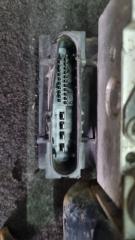 Блок abs Hyundai Santa Fe CM D4EA 589102B300 2 ракурс
