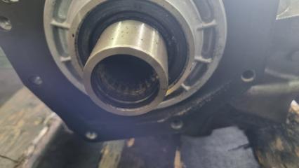 Раздатка Kia Mohave HM D6EA 4730049600, 4730349000 3 ракурс
