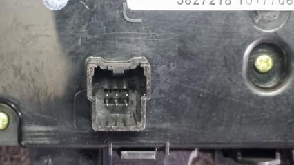 Блок управления климат-контролем Chevrolet Cruze J300 F18D4 3827218 3 ракурс
