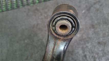 Рычаг правый передний Hyundai Tucson LM D4HA 545012S000 3 ракурс Рычаг правый передний Hyundai Tucson LM D4HA 545012S000 3 ракурс